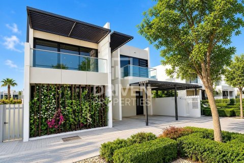 Vila u Dubai, UAE 6 spavaćih soba, 426.7 m2 Br. 766976 - fotografija 2