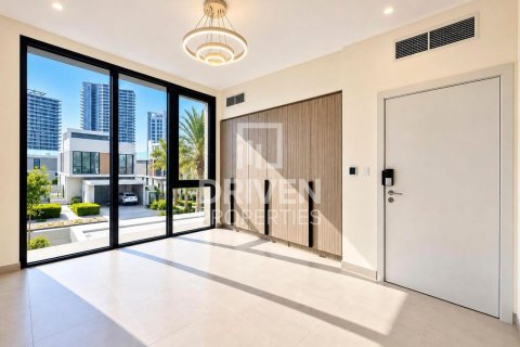 Dubai Hills Estate, Dubai, UAE의 판매용 빌라 침실 4개, 390.84제곱미터 번호 766975 - 사진 15