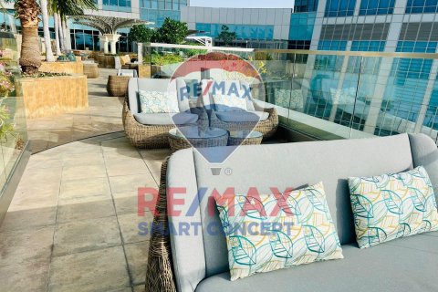 Apartament de închiriat în Corniche Road, Abu Dhabi, EAU 4 dormitoare, 219.2 mp.  №516181 - poză 6