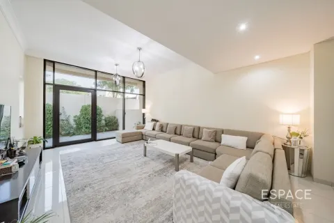 Townhouse di DAMAC Hills (Akoya by DAMAC), Dubai, UEA 4 kamar tidur, 297 m2 nomor 661078 - foto 2