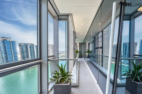 Apartamento en alquiler en Business Bay, Dubai, EAU 3 dormitorios, 240.8 m2 № 766492 - foto 18