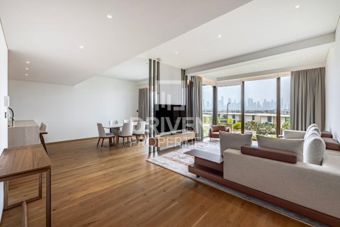 Huoneisto Jumeirah, Dubai, Arabiemiraatit 1 makuuhuone, 150.41 m2 № 761760 - kuva 14