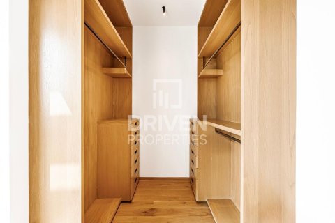 Huoneisto Jumeirah, Dubai, Arabiemiraatit 1 makuuhuone, 150.41 m2 № 761760 - kuva 12