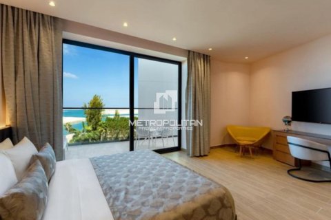 The World Islands, Dubai, BAE’de satılık daire 38 m² No 663724 - fotoğraf 2