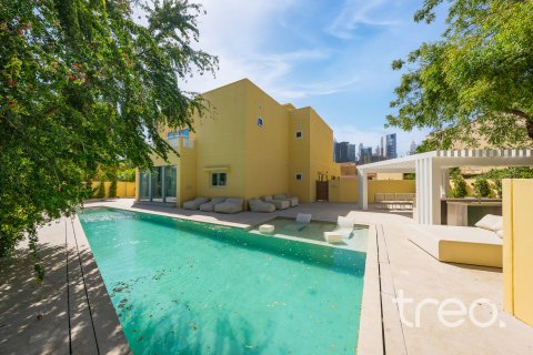 Villa i Meadows, Dubai, Emiratene 5 soverom, 380.81 kvm nr. 733428