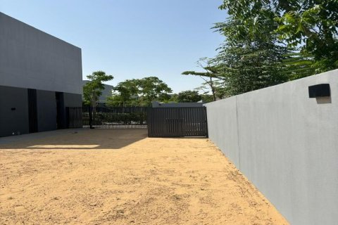 Müüa villa asukohaga Tilal City, Sharjah, AÜE: 4 magamistoaga, 443.13 m² Nr 637555 - pilt 5