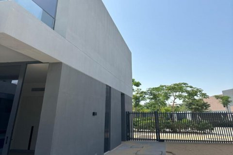Villa sa Tilal City, Sharjah, UAE 4 silid-tulugan, 443.13 sq.m. № 637555