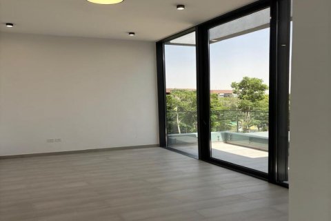 Müüa villa asukohaga Tilal City, Sharjah, AÜE: 4 magamistoaga, 443.13 m² Nr 637555 - pilt 18