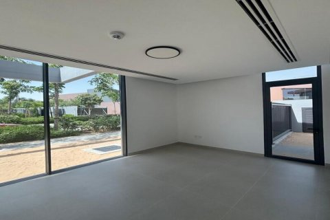 Müüa villa asukohaga Tilal City, Sharjah, AÜE: 4 magamistoaga, 443.13 m² Nr 637555 - pilt 12