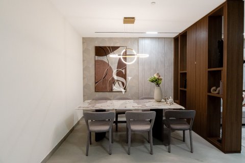 Квартира в Dubai Land, Дубай, ОАЭ 2 спальни, 141м2 № 713167