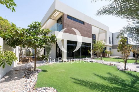 Villa em Yas Island, Abu Dhabi, EAU 5 quartos, 568 m2 № 644544