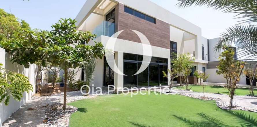Villa à Yas Island, Abu Dhabi, EAU: 5 chambres, 568 m2 № 644544