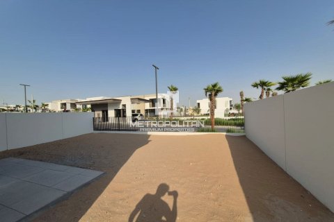 Kamienica do wynajęcia w Al Furjan, Dubai, ZEA 4 sypialnie, 360 mkw., nr 664153 - zdjęcie 3
