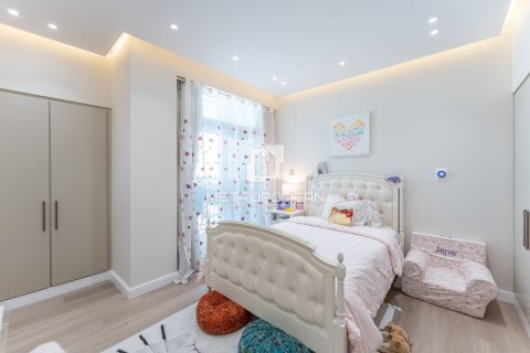 דירה למכירה ב Downtown Dubai (Downtown Burj Dubai), Dubai, איחוד האמירויות  2 חדרי שינה, 143 מ"ר, מספר 664150 - תמונה 15