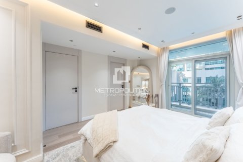 דירה למכירה ב Downtown Dubai (Downtown Burj Dubai), Dubai, איחוד האמירויות  2 חדרי שינה, 143 מ"ר, מספר 664150 - תמונה 8