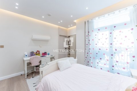 דירה למכירה ב Downtown Dubai (Downtown Burj Dubai), Dubai, איחוד האמירויות  2 חדרי שינה, 143 מ"ר, מספר 664150 - תמונה 18