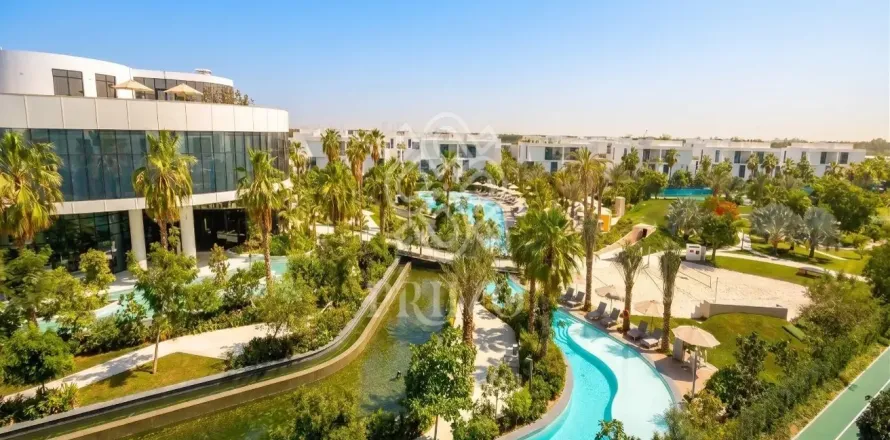 Palm Jumeirah, Dubai, संयुक्त अरब अमीरात में विला, 4 बेडरूम, 498 वर्ग मीटर, संख्या 718269