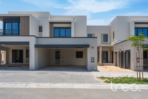 Városi lakóépület itt: Dubai, EAE, 3 hálószoba, 213.68 m², azonosító: 733583