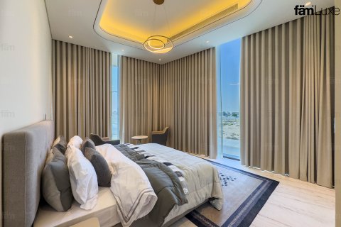 Vila u gradu Dubai, UAE 6 spavaće sobe, 778.1 m2 Br. 647723 - Slika 18