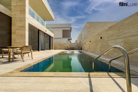 Vila u gradu Dubai, UAE 6 spavaće sobe, 778.1 m2 Br. 647723 - Slika 28