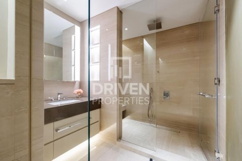 Huoneisto Downtown Dubai (Downtown Burj Dubai), Dubai, Arabiemiraatit 4 makuuhuonetta, 492.39 m2 № 768111 - kuva 29