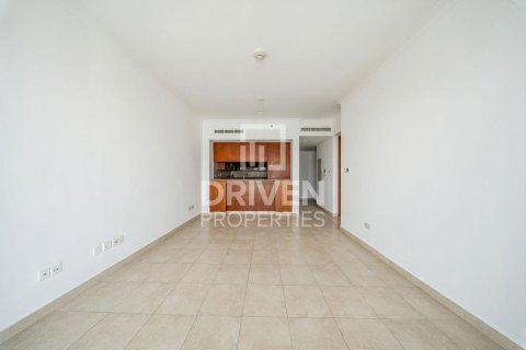 Apartament de închiriat în The Views, Dubai, EAU 1 dormitor, 72.28 mp.  №768112 - poză 2