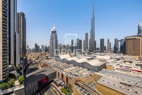 דירה ב Downtown Dubai (Downtown Burj Dubai), Dubai, איחוד האמירויות 3 חדרי שינה, 157.28 מ