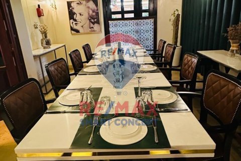 Villa para arrendamento em Abu Dhabi, EAU 464.5 m2 № 515223 - foto 8