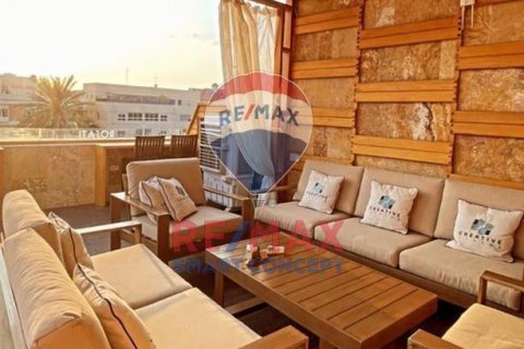 Villa para arrendamento em Abu Dhabi, EAU 464.5 m2 № 515223 - foto 12