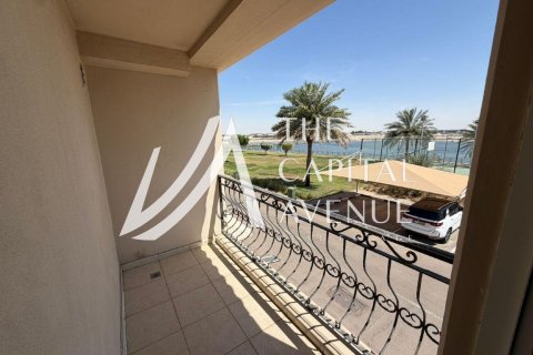 Villa itt: Abu Dhabi, EAE, 4 hálószoba, 248.79 m², azonosító: 768876 - fénykép 2