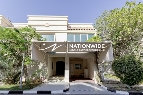 Villa itt: Abu Dhabi, EAE, 3 hálószoba, 176 m², azonosító: 629935 - fénykép 18