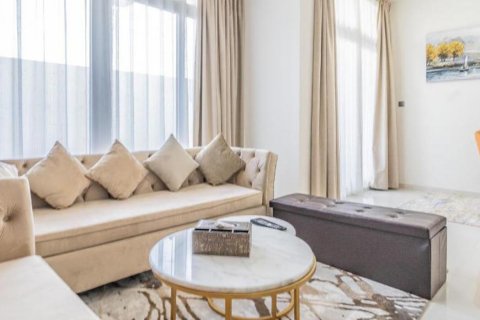 Villa til salg i Dubai, UAE 3 soveværelser, 158 kvm № 640090 - foto 2
