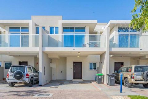 Villa til salg i Dubai, UAE 3 soveværelser, 158 kvm № 640090 - foto 4