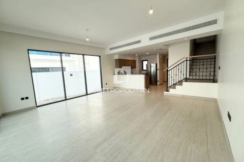 Városi lakóépület itt: Damac Lagoons, Dubai, EAE, 5 hálószoba, 144 m², azonosító: 663838 - fénykép 2
