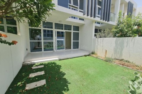 Māja Dubaijā, AAE 2 istabas, 133 m2 Nr. 722168