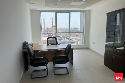 Dubai、UAE にあるオフィスの賃貸物件 72.2 m2、No711710 - 写真 2