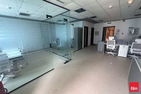 משרד ב Dubai, איחוד האמירויות 72.2 מ