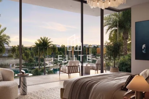 Villa in Dubai, UAE 5 bedrooms, 963 sq.m. № 764533 - photo 4