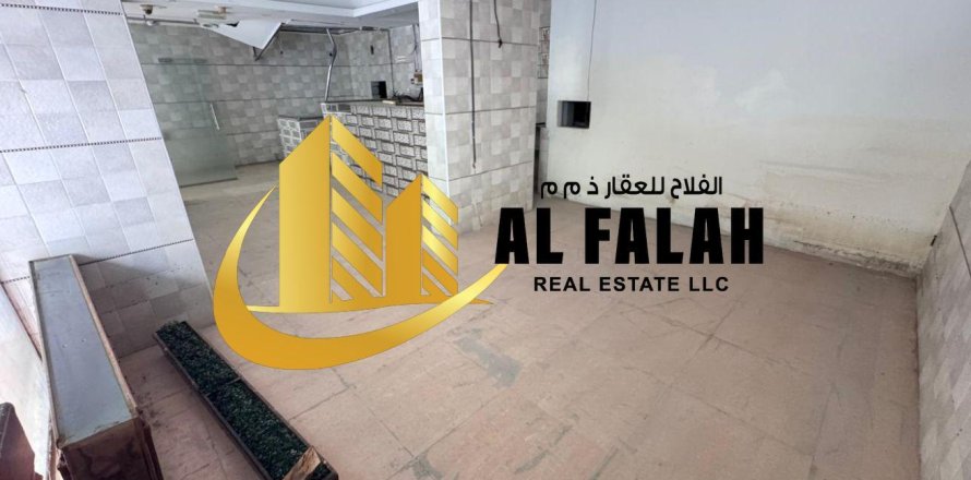 חנות ב Al Majaz, Sharjah, איחוד האמירויות 111 מ"ר מספר 656041