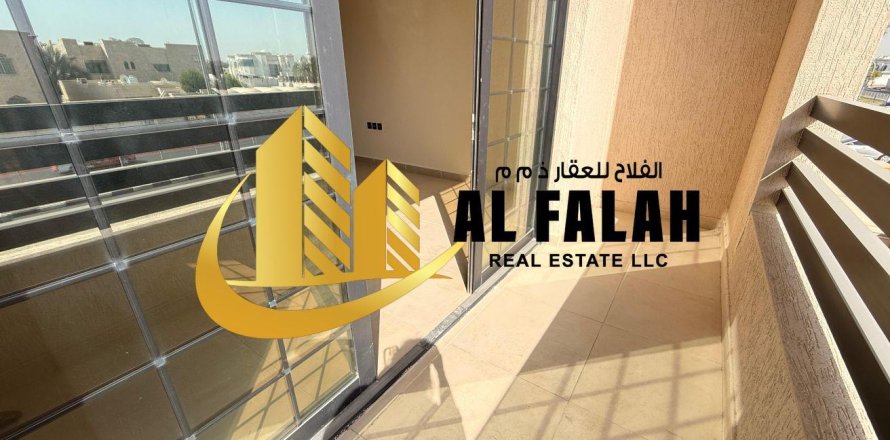 فيلا في Al Riqqa، الشارقة 604 متر مربع . ر قم 656040