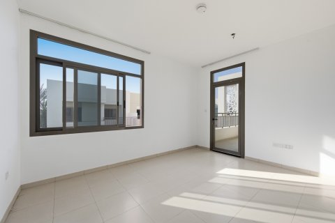 Városi lakóépület itt: Town Square, Dubai, EAE, 4 hálószoba, 264.9 m², azonosító: 754445 - fénykép 15