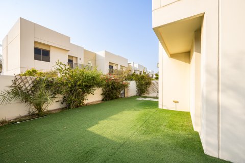 Városi lakóépület itt: Town Square, Dubai, EAE, 4 hálószoba, 264.9 m², azonosító: 754445 - fénykép 19