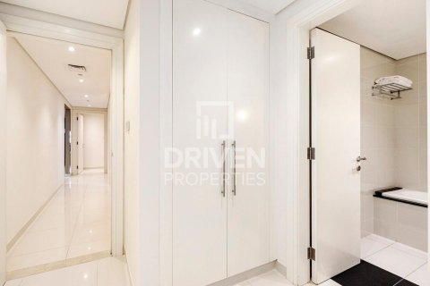Apartment in Business Bay, Dubai, UAE 3 bedrooms, 150.22 sq.m. № 761989 - photo 11