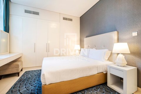 Apartment in Business Bay, Dubai, UAE 3 bedrooms, 150.22 sq.m. № 761989 - photo 4