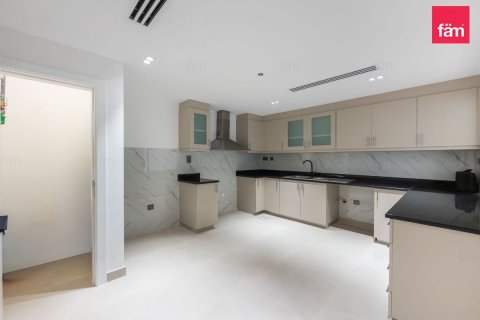 Пәтер Дубай, БАӘ-да 3 жатын бөлмелер, 178.5 м² № 719052 - фото 13