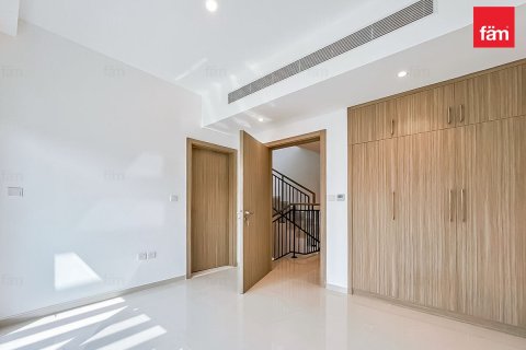 Townhouse in Dubai, UAE 3 bedrooms, 112.2 sq.m. № 705739 - photo 17