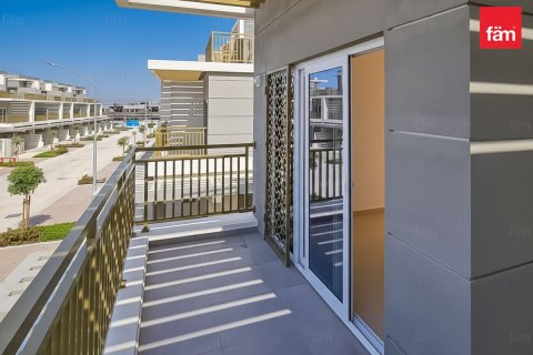 Townhouse in Dubai, UAE 3 bedrooms, 112.2 sq.m. № 705739 - photo 20
