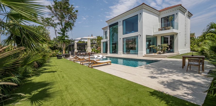 Villa Jumeirah Islands, Dubaijā, AAE 5 istabas, 1131.63 m2 Nr. 750285