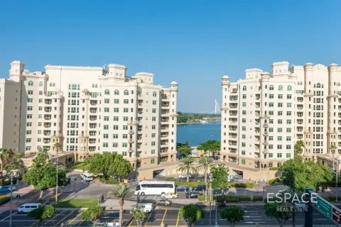 Apartemen di Palm Jumeirah, Dubai, UEA 2 kamar tidur, 147 m2 nomor 738336 - foto 11