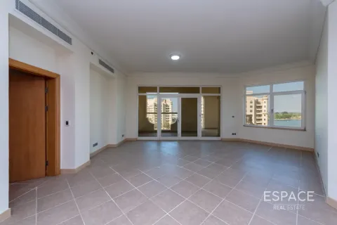 Apartemen di Palm Jumeirah, Dubai, UEA 2 kamar tidur, 147 m2 nomor 738336 - foto 3